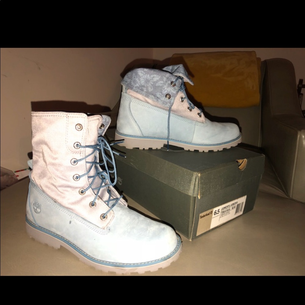 Woman timberlands